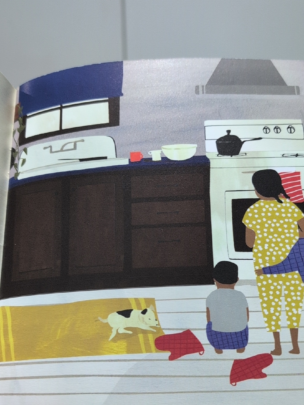 My Heart Fills With Happiness — Cree & English Language Book - Picture 6 of 6